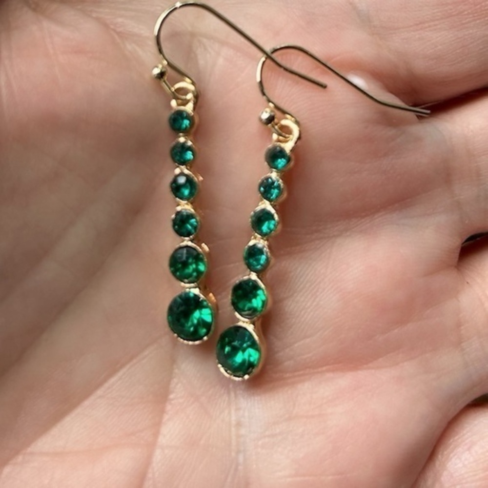 New Gold & Green Stone Dangle Earrings